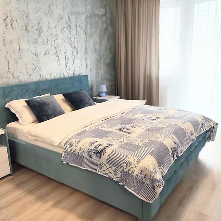 Simona Apartament Iulius Mall Iasi Exteriör bild