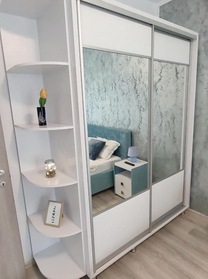 Simona Apartament Iulius Mall Lägenhet Iasi Exteriör bild