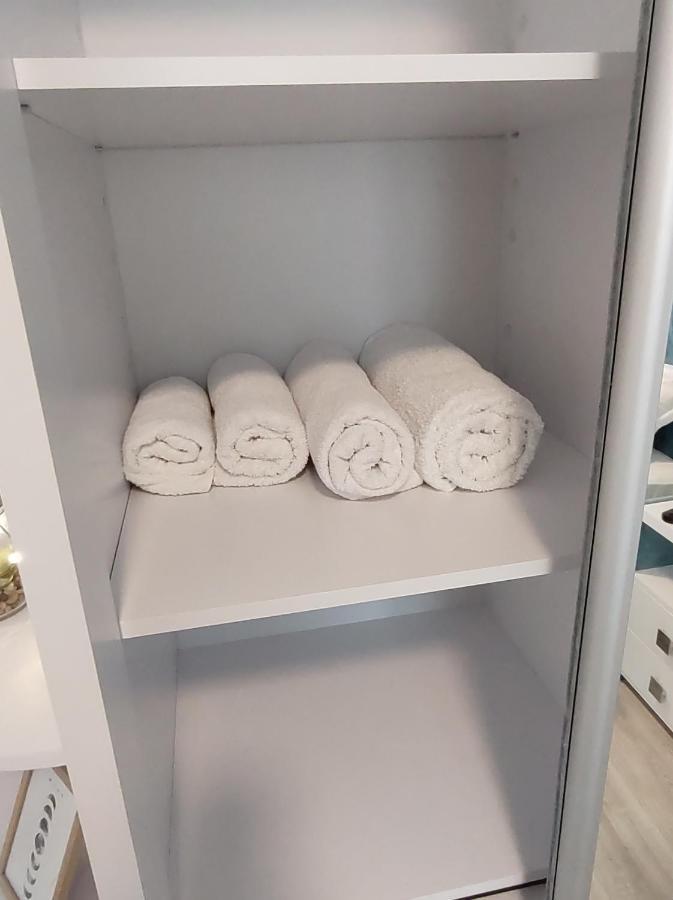 Simona Apartament Iulius Mall Iasi Exteriör bild