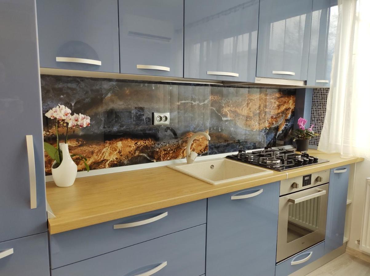 Simona Apartament Iulius Mall Iasi Exteriör bild