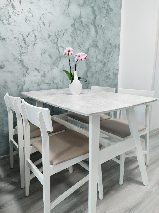 Simona Apartament Iulius Mall Iasi Exteriör bild